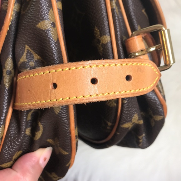 Louis Vuitton Saumur 30 monogram messenger - Picture 3 of 11